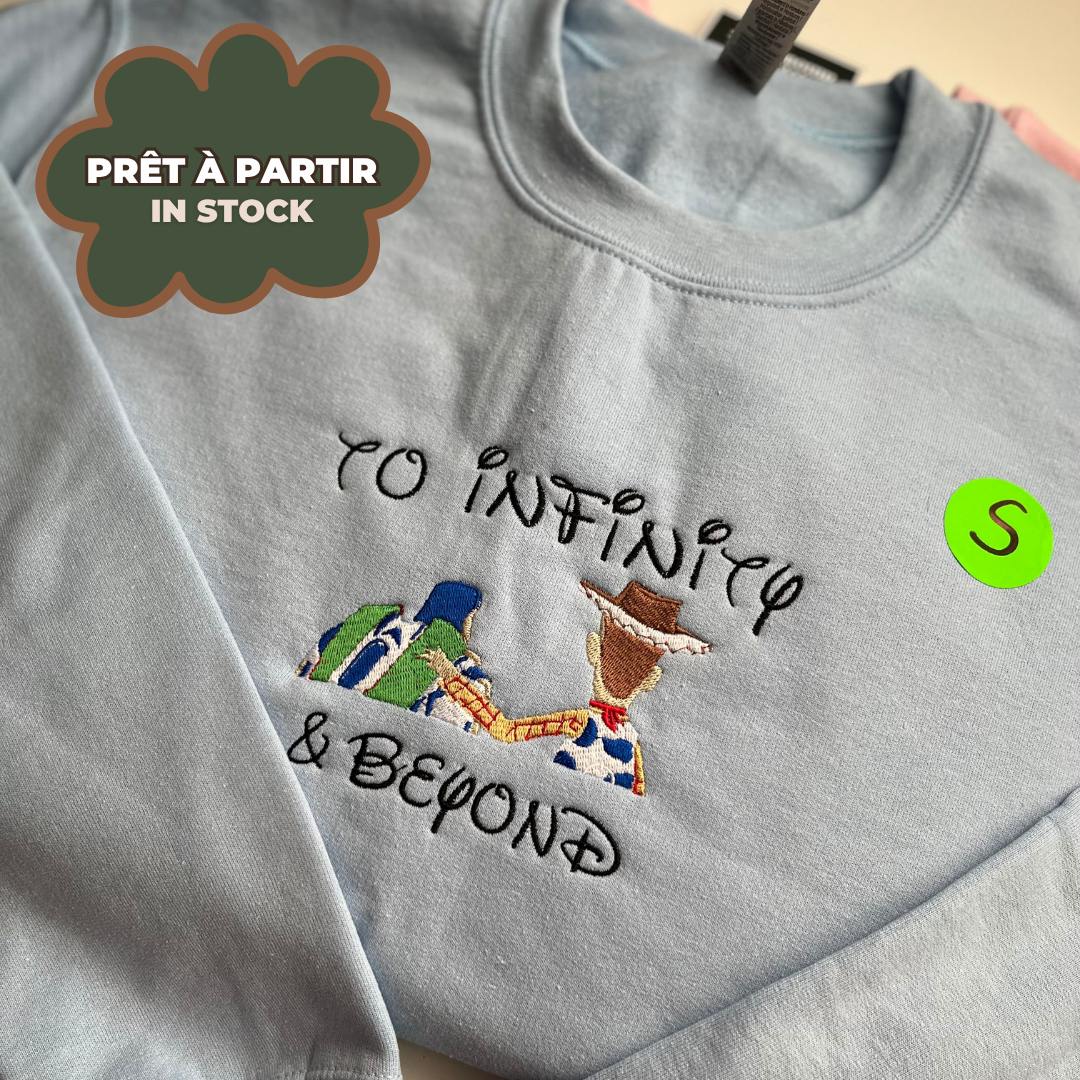 *AHB FRIPERIE* TO INFINITY AND BEYOND CREWNECK