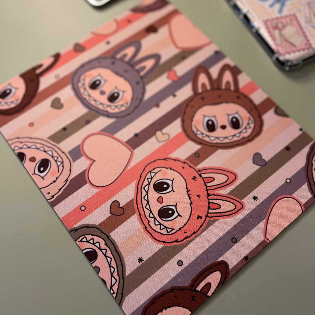 *PRE ORDER* LABUBU LOVER MOUSE PAD