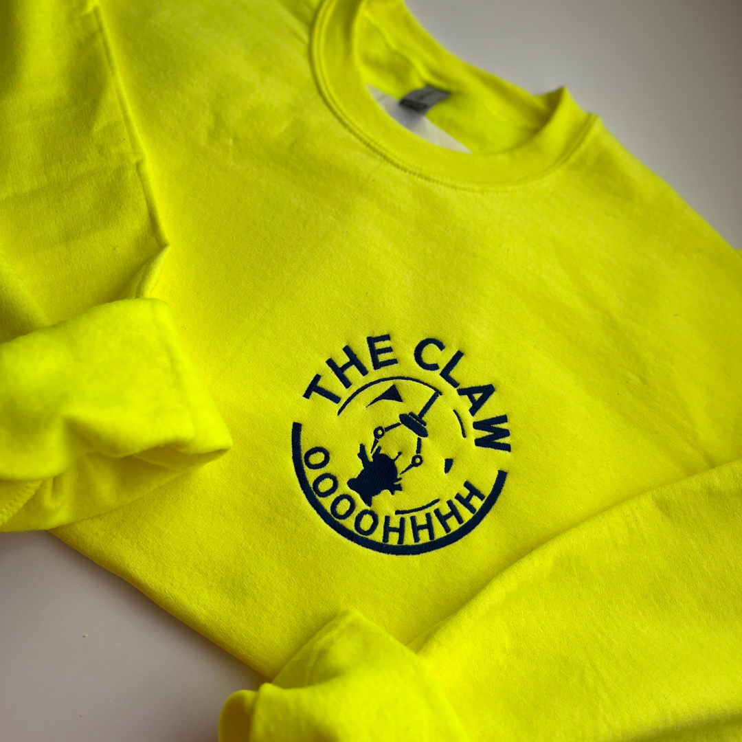 THE CLAW CREWNECK