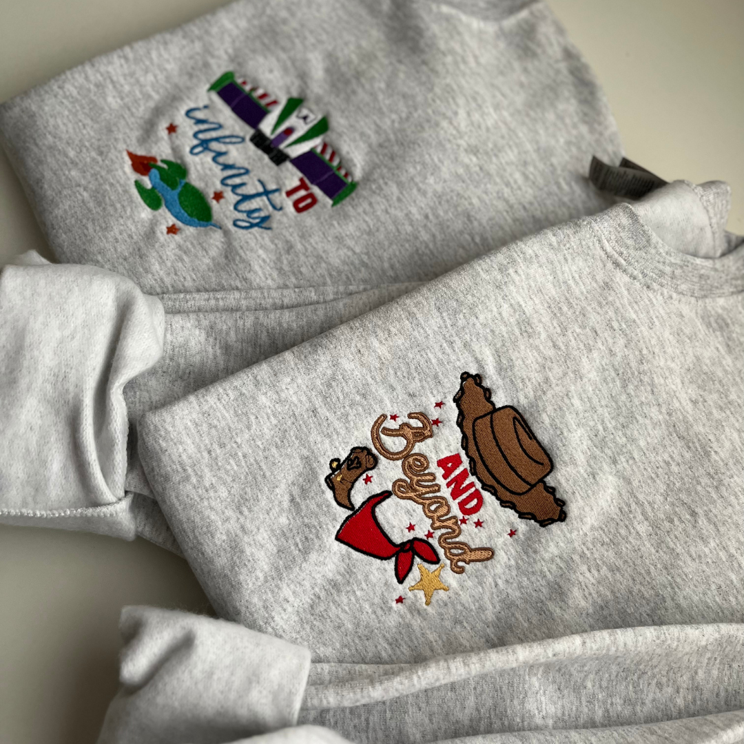 WOODY AND BEYOND CREWNECK