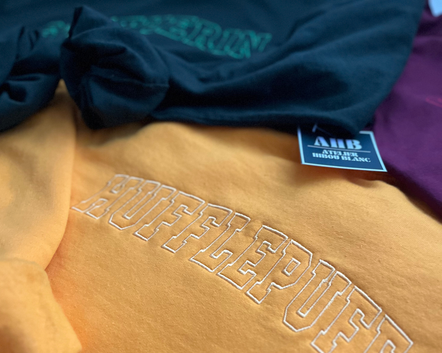 *PRE ORDER* HP HOUSE CREWNECK