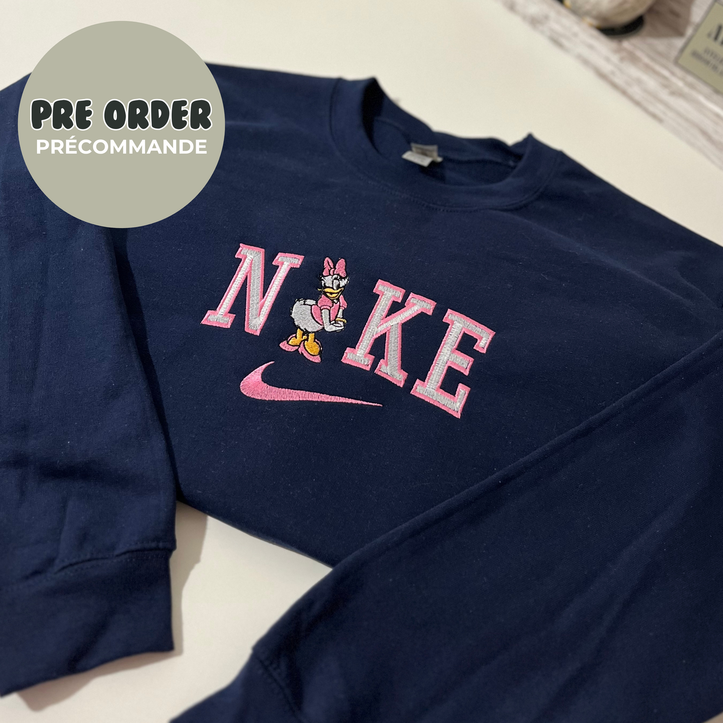 *PRE ORDER* TRENDY DAISY CREWNECK