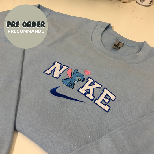 *PRE ORDER* TRENDY STITCH CREWNECK