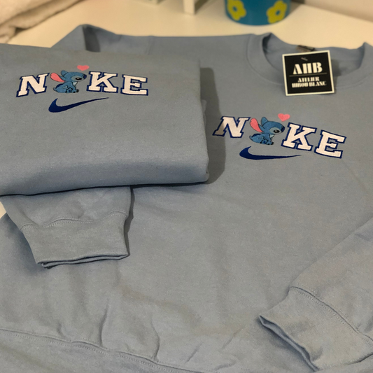 *PRE ORDER* TRENDY STITCH CREWNECK