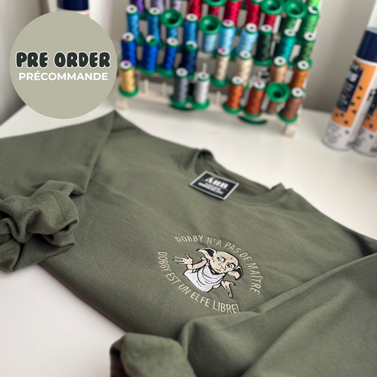 *PRE ORDER* DOBBY EST LIBRE CREWNECK