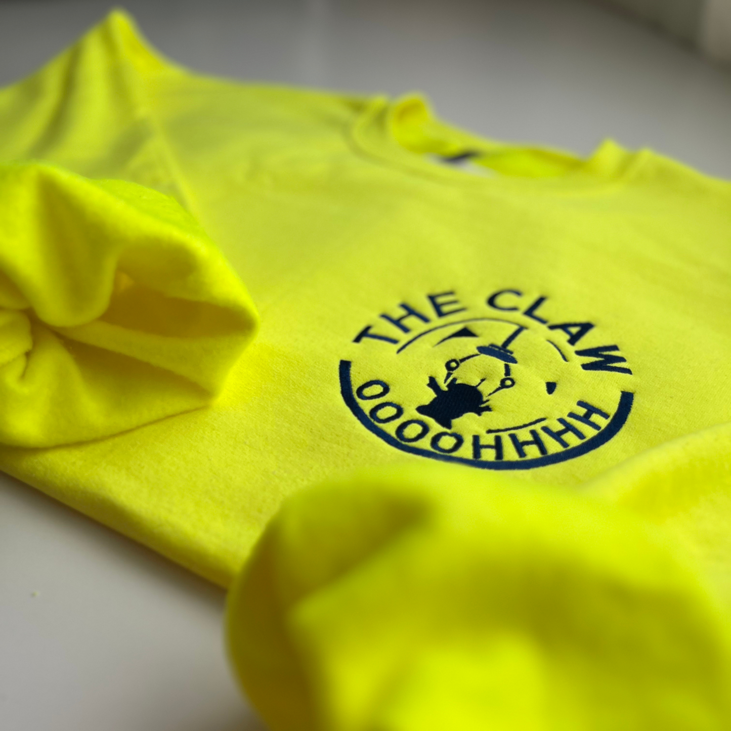 *PRE ORDER* THE CLAW CREWNECK