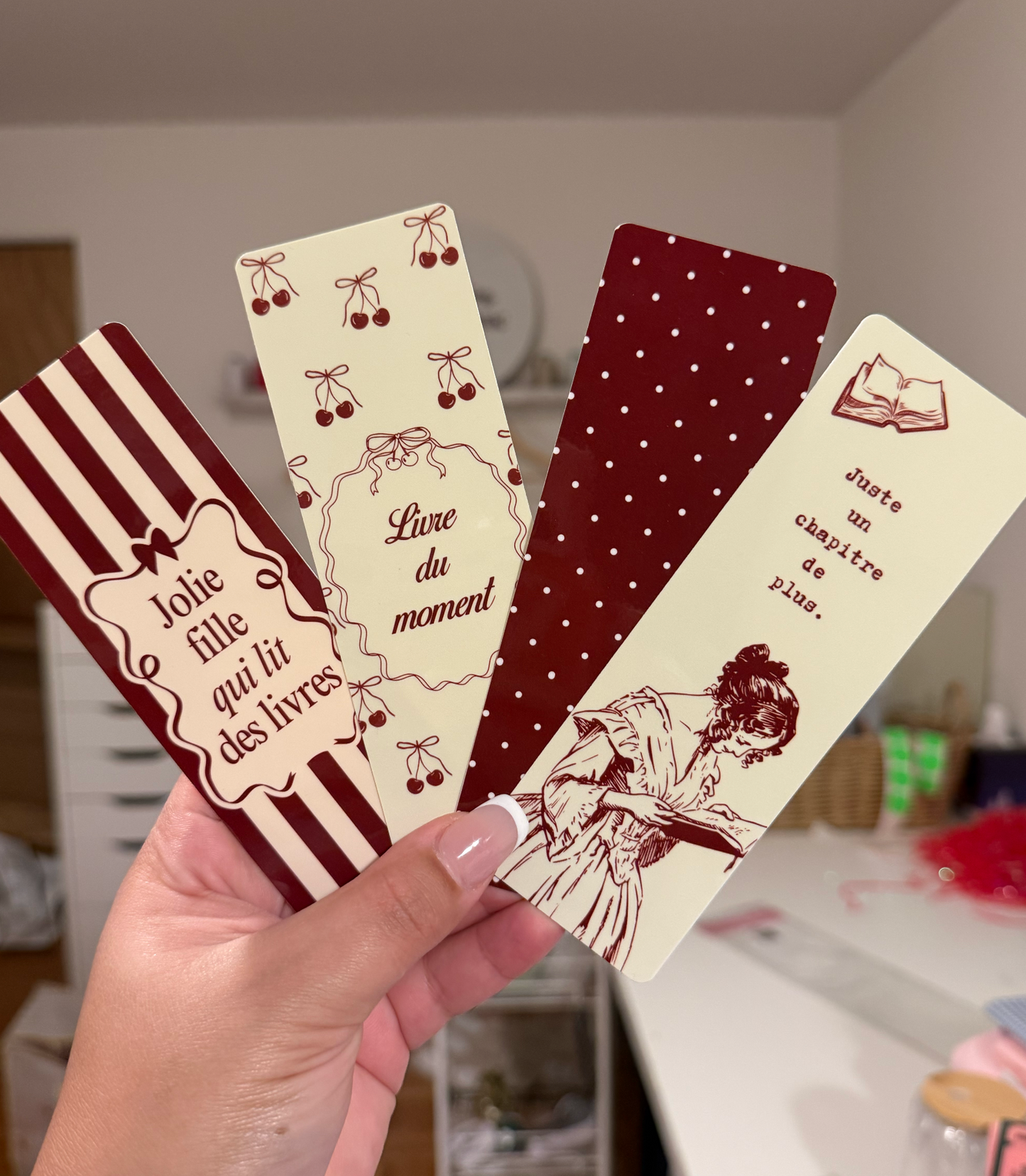 *PRE ORDER* ROMANCE VINTAGE VIBES BOOKMARKS (PACK OF 4)