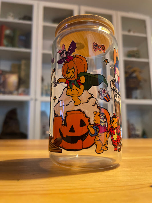 *PREORDER* HALLOWEEN WINNIE & FRIENDS GLASS