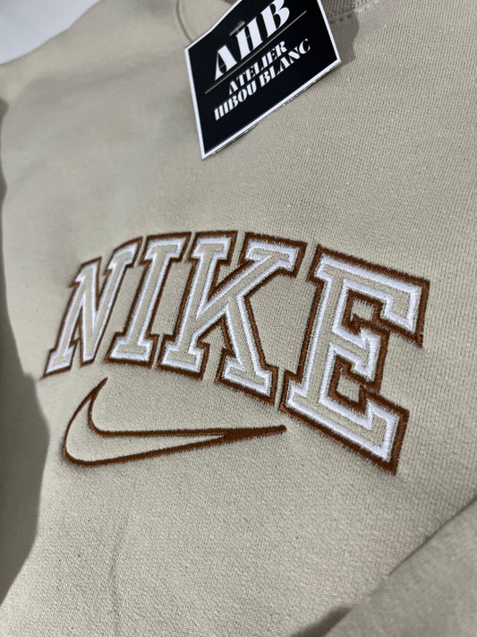 *PRE ORDER* TRENDY DOUBLED LINE CREWNECK