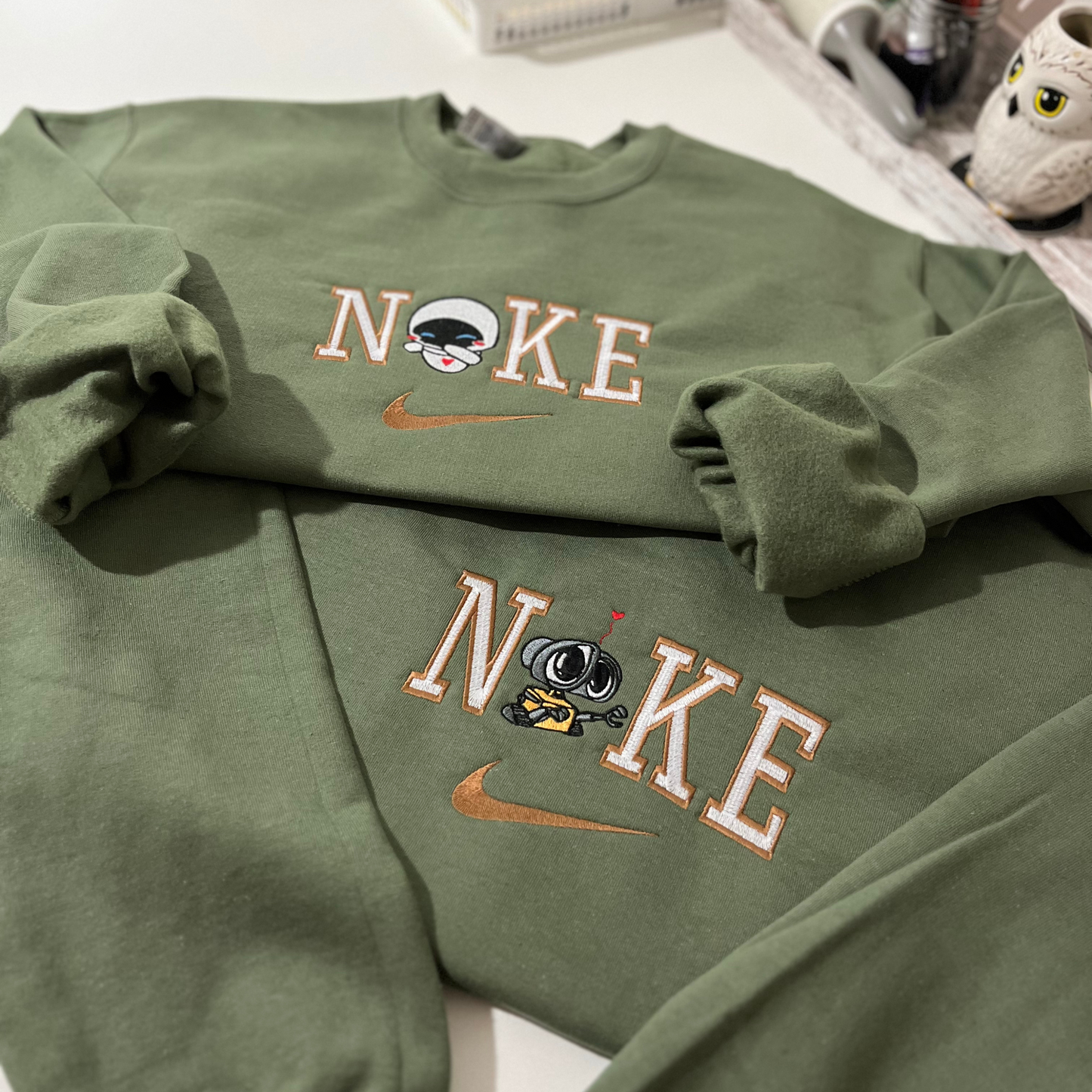 *PRE ORDER* TRENDY EVE CREWNECK