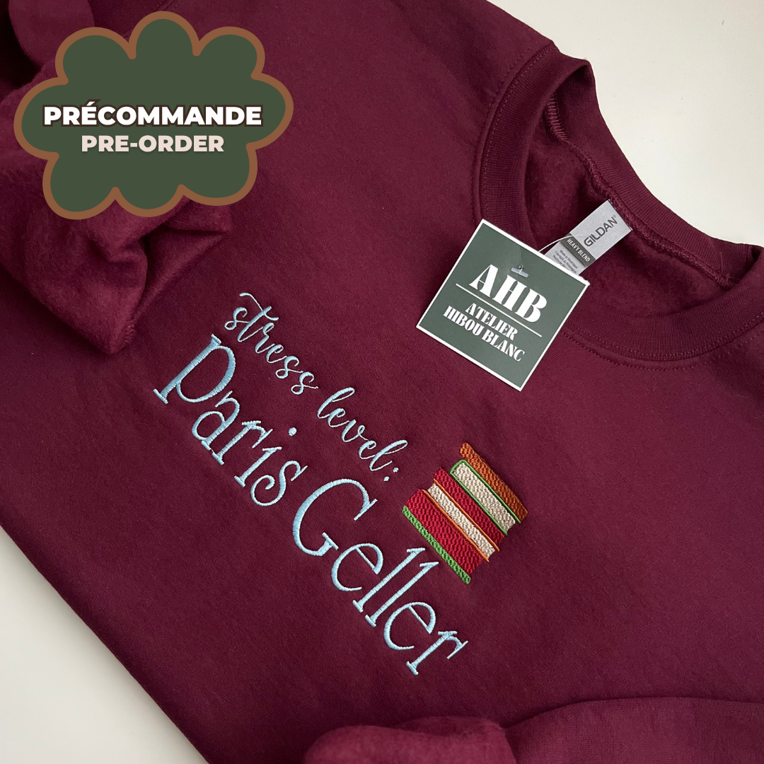 *PRÉCOMMANDE* STRESS LEVEL: PARIS GELLER CREWNECK
