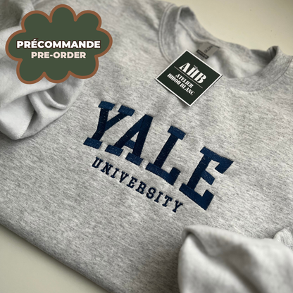*PRÉCOMMANDE* YALE UNI CREWNECK