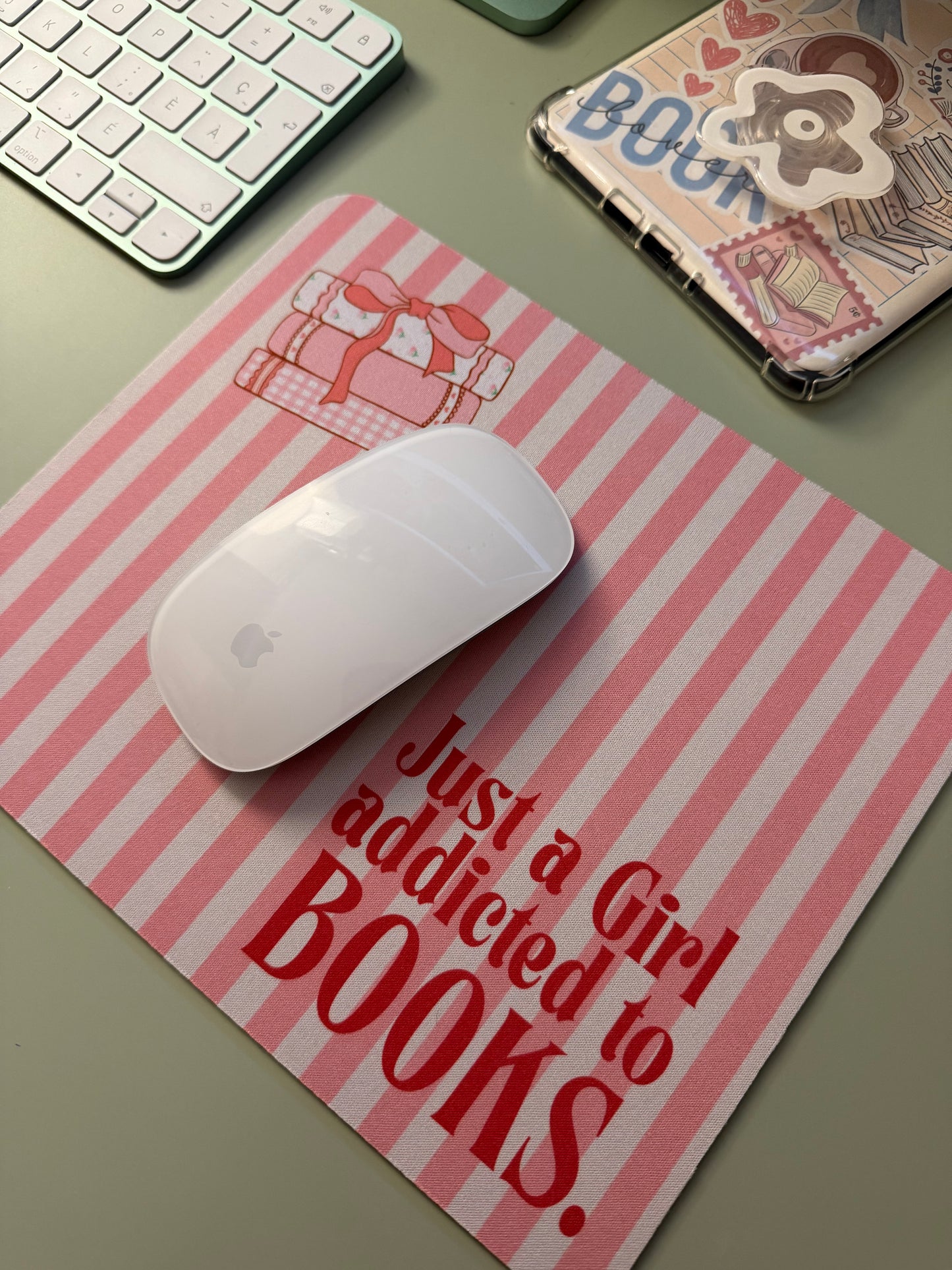 *PRE ORDER* GIRL ADDICTED TO BOOKS MOUSEPAD