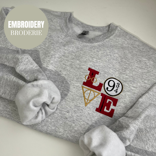 HP LOVE CREWNECK